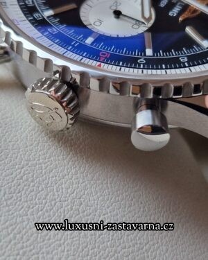 Breitling_Navitimer_B01_Chronograph_46mm_009