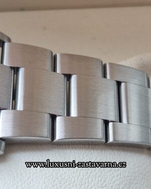 Rolex_Oyster_Perpetual_36mm_013