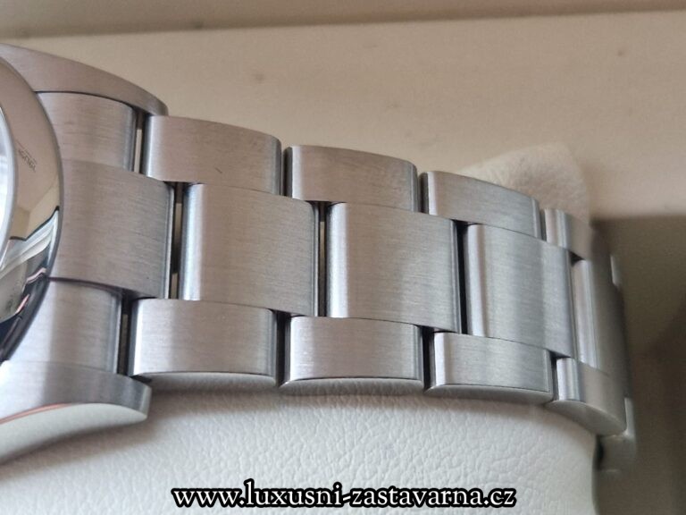 Rolex_Oyster_Perpetual_36mm_013